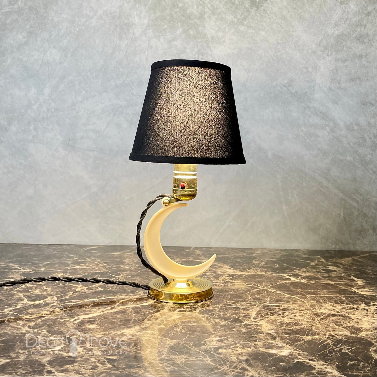 1930s Chase Crescent Moon Brass and Bakelite/Plaskon Dual Use Lamp/Sconce