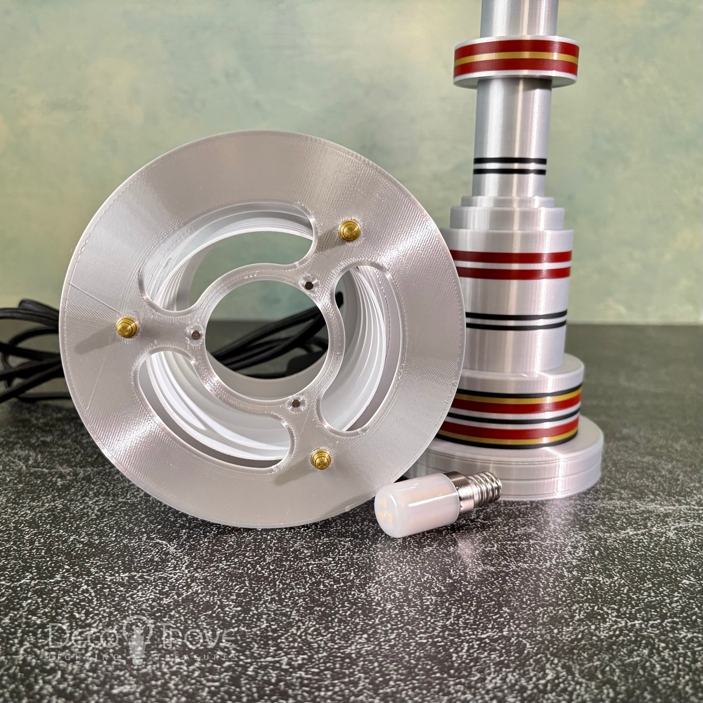 3D-Printed Pattyn-Inspired Streamline Deco Modern Retro Futuristic Disc Lamp – ART LITE mini™ P310